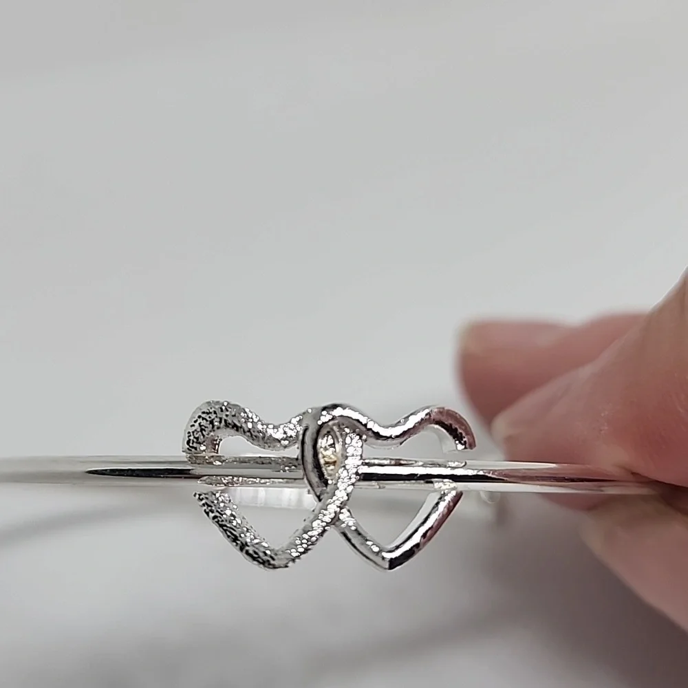 Double Heart 💕 Love ❤️ Bracelet NWT!!